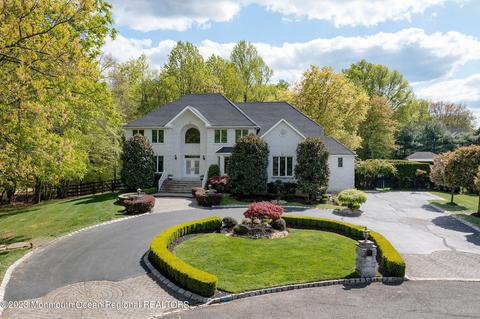 324 Sinclair Ct, Morganville, NJ 07751