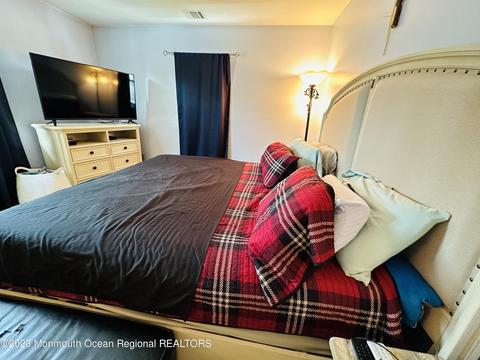 202 6th St, Waretown, NJ 08758 photo 9