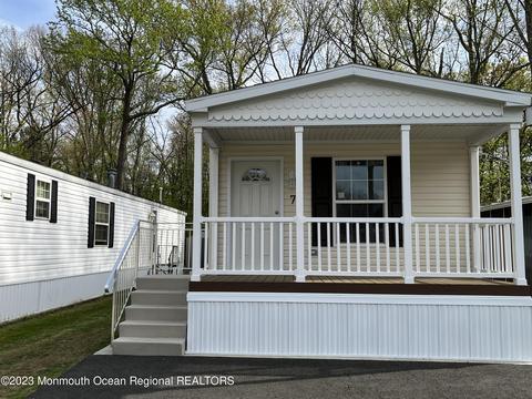 191 Us Highway 9, Englishtown, NJ 07726