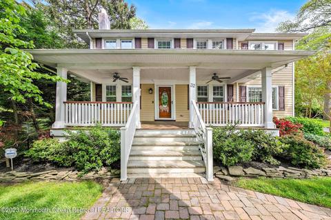 32 Barra St, Interlaken, NJ 07712