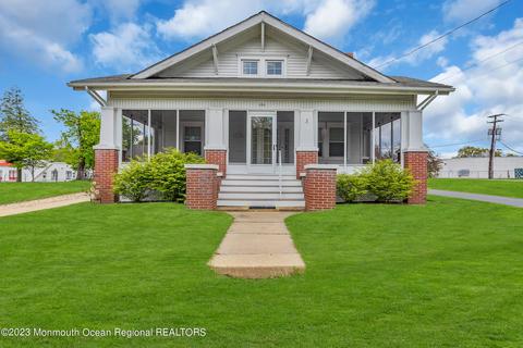 190 James St, Toms River, NJ 08753
