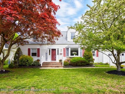 18 Poplar Ave, Fair Haven, NJ 07704