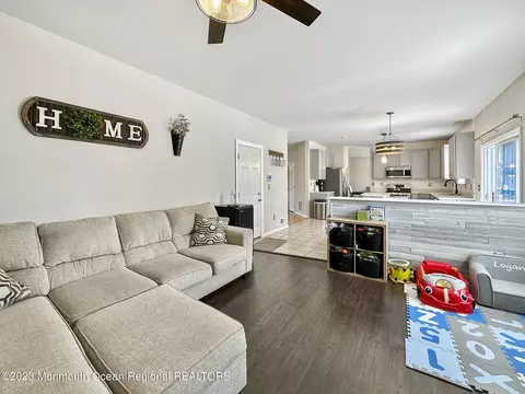 32 Lancaster Way, Jackson, NJ 08527 photo 10
