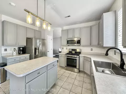 32 Lancaster Way, Jackson, NJ 08527 photo 15