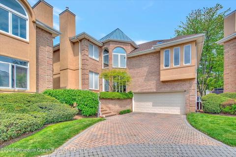 198 Crystal Springs Ct #N198, Holmdel, NJ 07733
