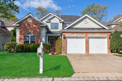 44 Cypress Point Ln, Jackson, NJ 08527