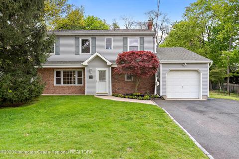 470 East Rd, Belford, NJ 07718