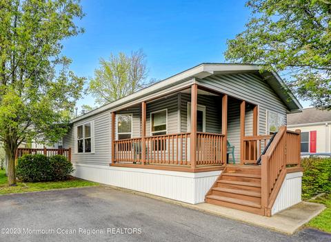 53 Village Rd, Morganville, NJ 07751