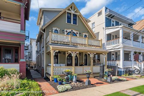 30 Embury Ave #2-FAMILY, Ocean Grove, NJ 07756