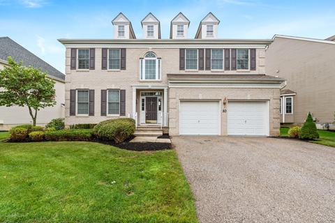 10 Bristol Rd, Manalapan, NJ 07726