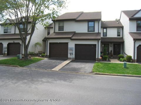 244 Longwood Dr #24-4, Manalapan, NJ 07726