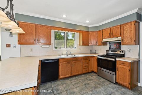 13 Myron Blvd, Wrightstown, NJ 08562 photo 9