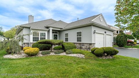 111 Avignon Rd, Monroe, NJ 08831