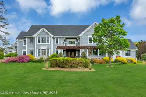 13 Driftwood Ln, Colts Neck, NJ 07722