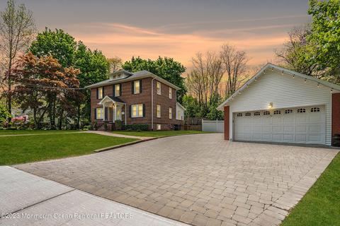 92 Stokes St, Freehold, NJ 07728