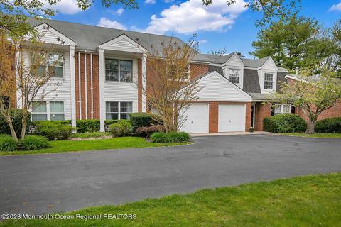 7 Rosewood Dr, Spring Lake Heights, NJ 07762