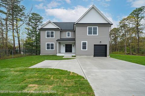 97 Northampton Blvd, Toms River, NJ 08757