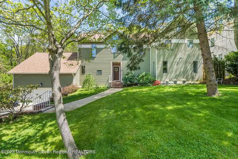 125 Owens Ave, Middletown, NJ 07748