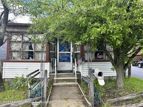 175 Ocean Ave, Middletown, NJ 07748 photo 1