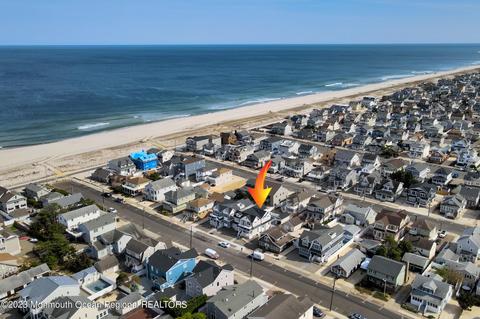 14 Bond Ave, Lavallette, NJ 08735