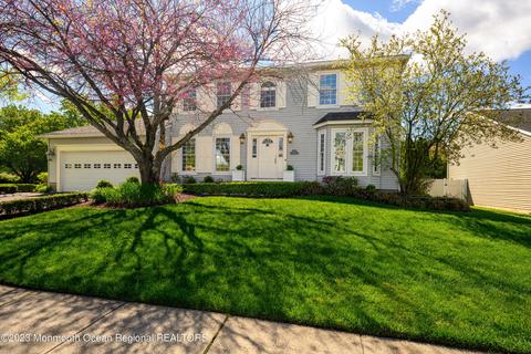 54 Sweet Gum Rd, Howell, NJ 07731
