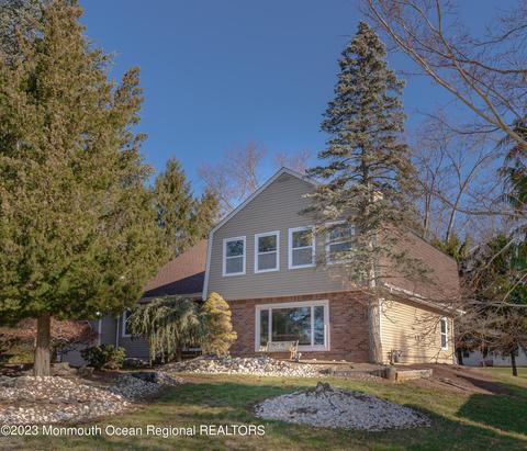 4 Citation Ct, Marlboro, NJ 07746