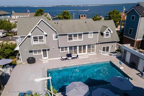 484 Normandy Dr, Mantoloking, NJ 08738