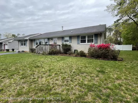 1519 Pershing Ave, Forked River, NJ 08731 photo 2