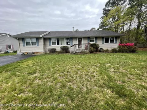 1519 Pershing Ave, Forked River, NJ 08731