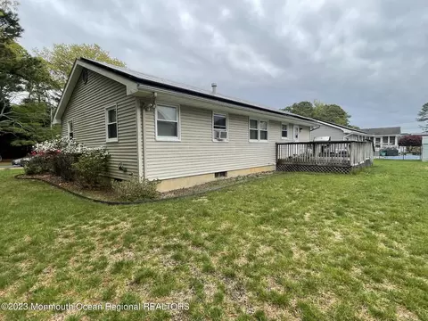 1519 Pershing Ave, Forked River, NJ 08731 photo 5
