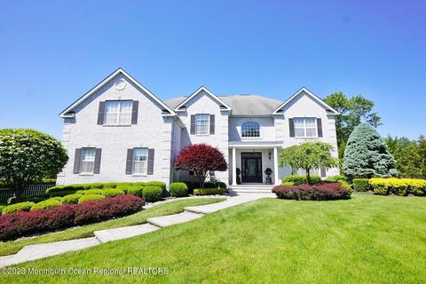 4 Briggs Ave, Monroe, NJ 08831