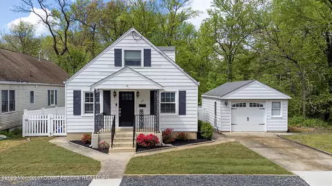 59 Red Bank Rd, Spotswood, NJ 08884