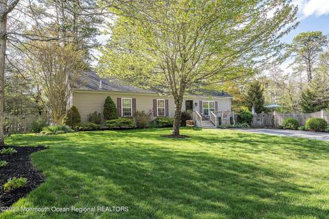 10 Littlefield Ln, Little Egg Harbor, NJ 08087