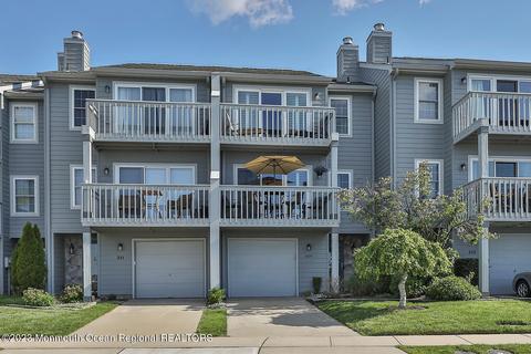 209 Spinnaker Way, Neptune City, NJ 07753