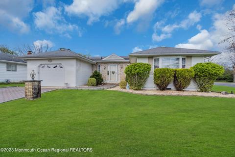 263 Barbados Dr N, Toms River, NJ 08757