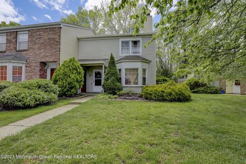 147 Archery Ct, Old Bridge, NJ 08857