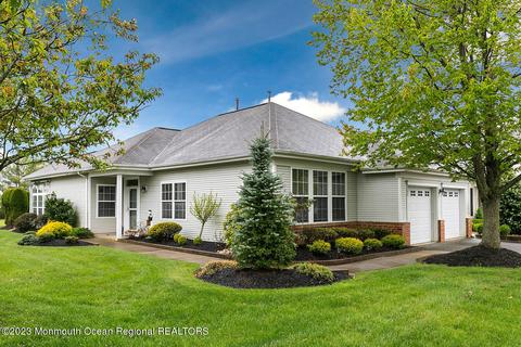 1511 Primrose Pl, Manasquan, NJ 08736