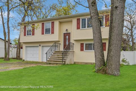 19 Belmont Ave, Old Bridge, NJ 08857