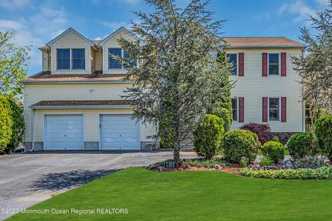 1013 Woodlane Rd, Jackson, NJ 08527