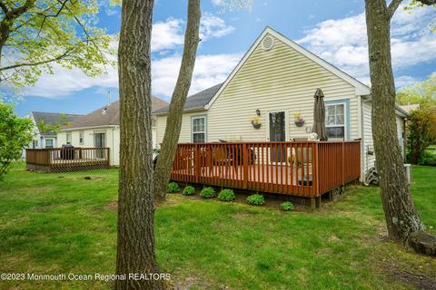 2378 Mount Hood Ln, Toms River, NJ 08753