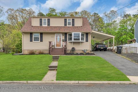 17 Pace St, Old Bridge, NJ 08857