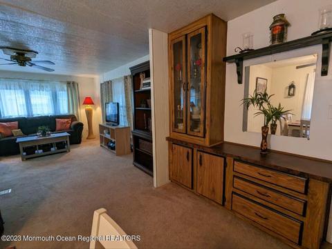 19 Eagle Dr, Whiting, NJ 08759 photo 18