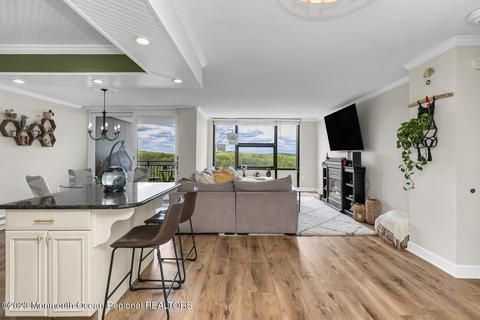 1 Scenic Dr #701, Highlands, NJ 07732