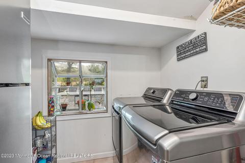 54 Appleton Dr, Hazlet, NJ 07730 photo 11