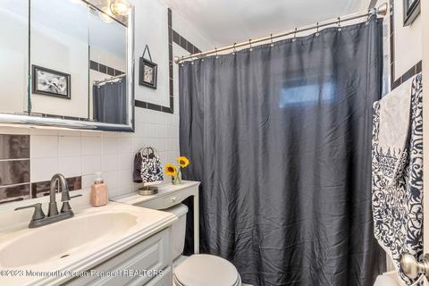 54 Appleton Dr, Hazlet, NJ 07730 photo 17