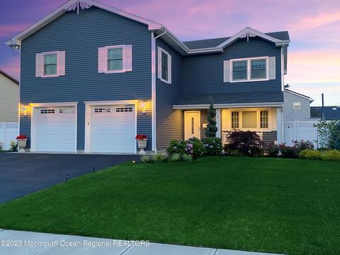 22 Belfast Ave, Hazlet, NJ 07730