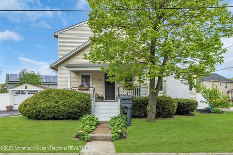 44 Clinton St, North Middletown, NJ 07748