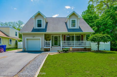 50 Broad St, Toms River, NJ 08753