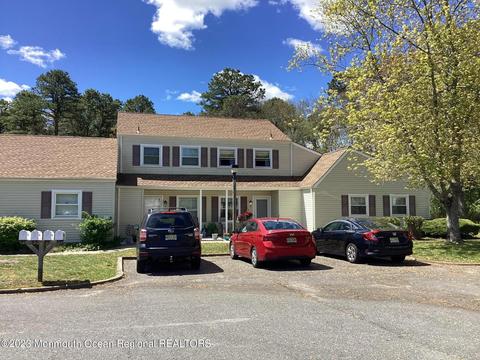 45 S Seas Ct, Barnegat, NJ 08005