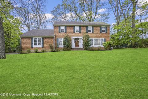 12 Karen Ct, West Long Branch, NJ 07764
